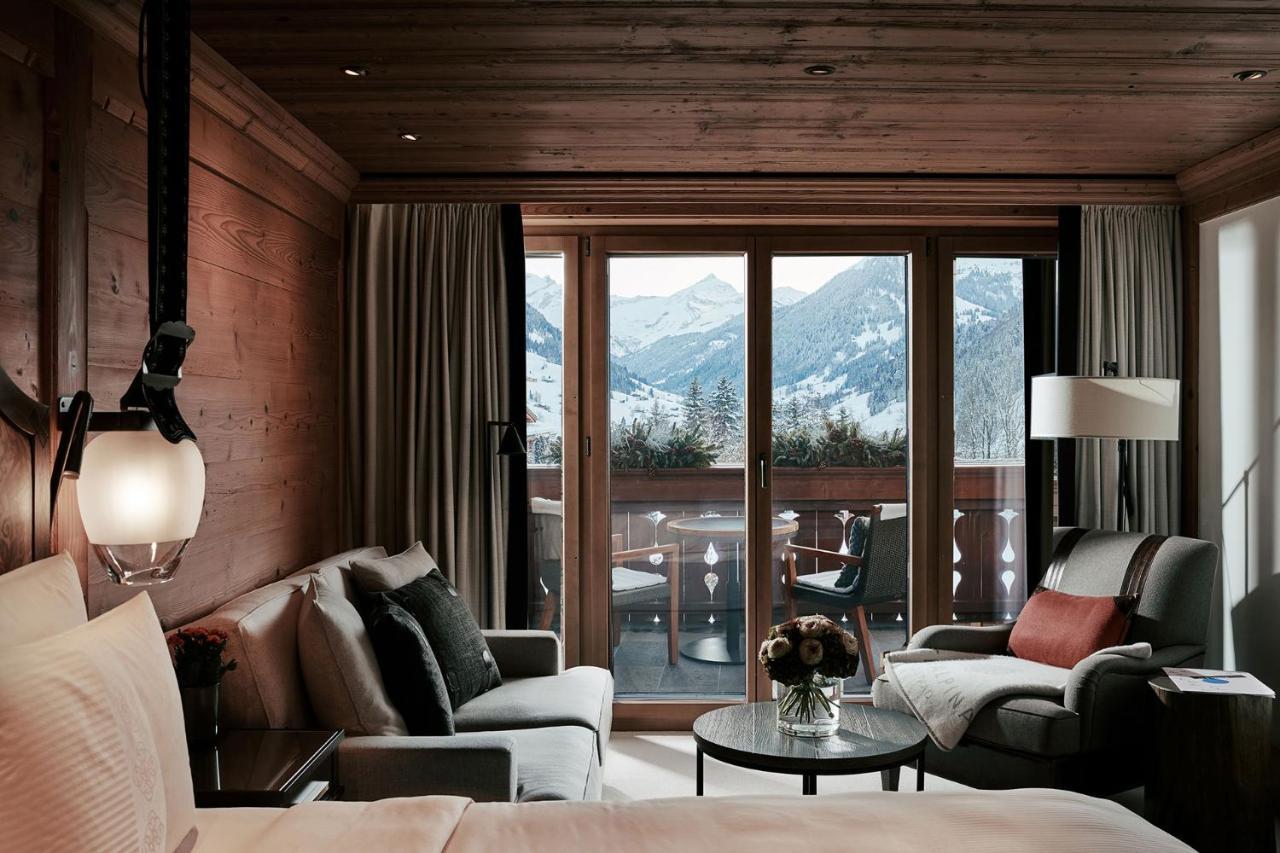 Hotel The Alpina Gstaad Esterno foto