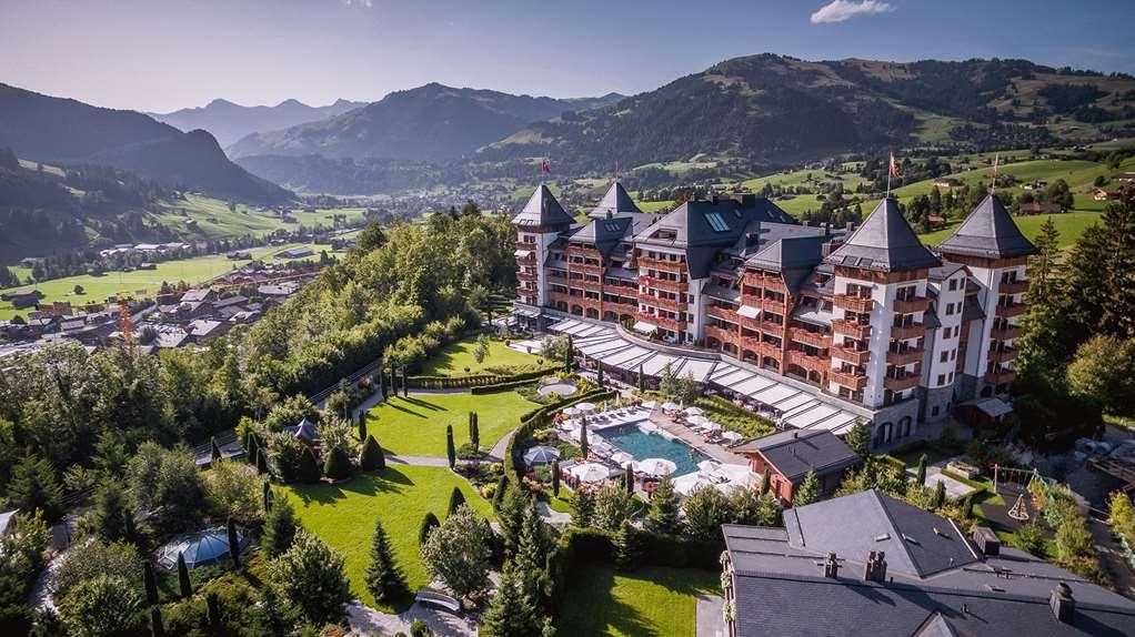Hotel The Alpina Gstaad Esterno foto