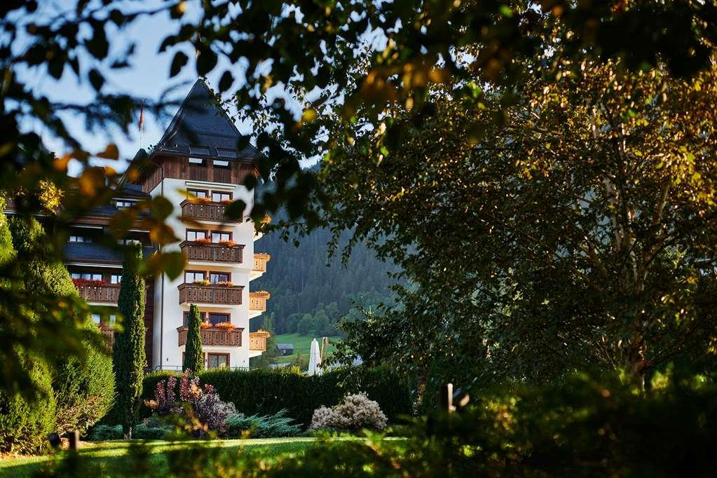 Hotel The Alpina Gstaad Esterno foto