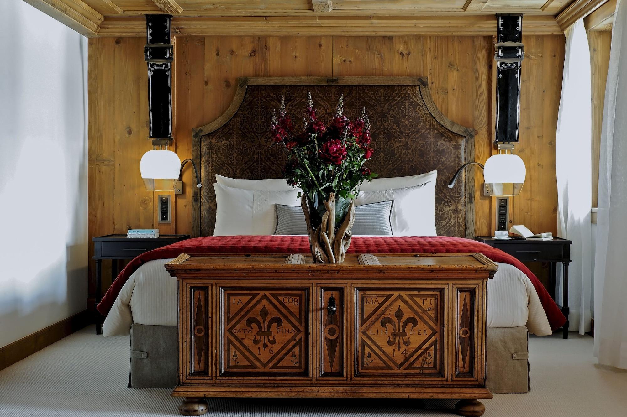 Hotel The Alpina Gstaad Esterno foto