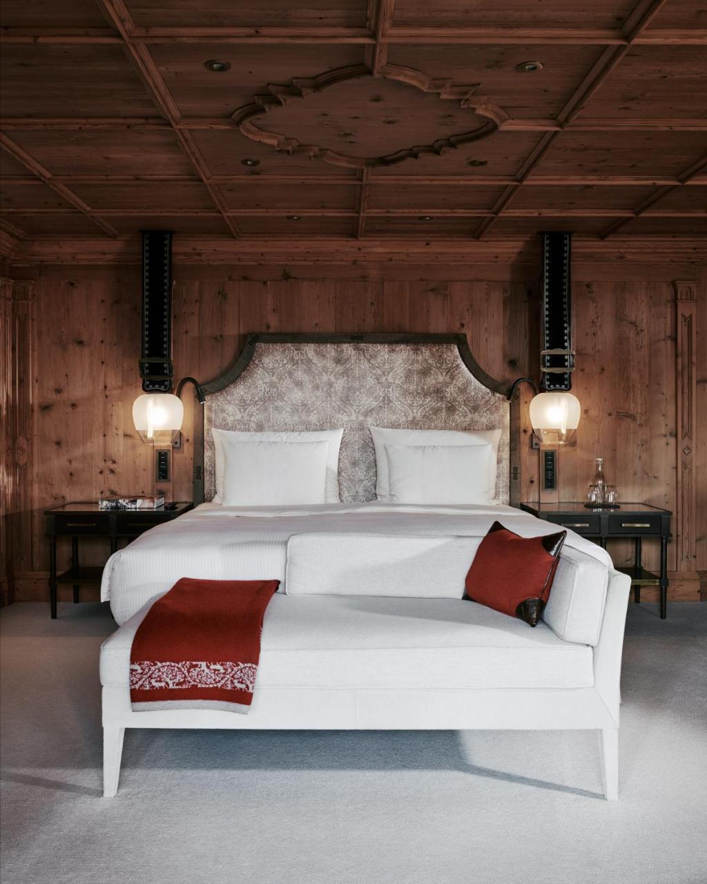 Hotel The Alpina Gstaad Esterno foto
